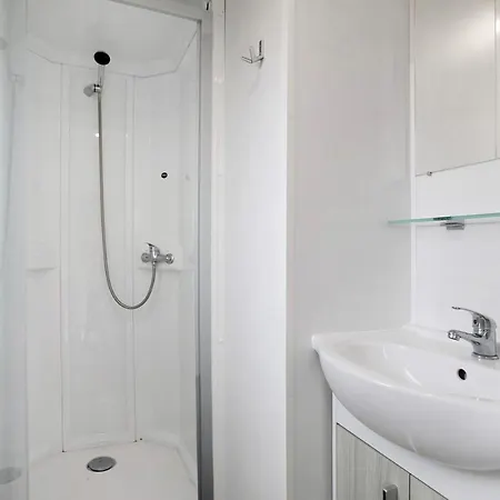 T2 I - 15 Min From Nazare *