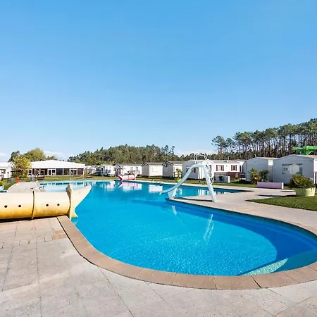 T2 I - 15 Min From Nazare Шале *